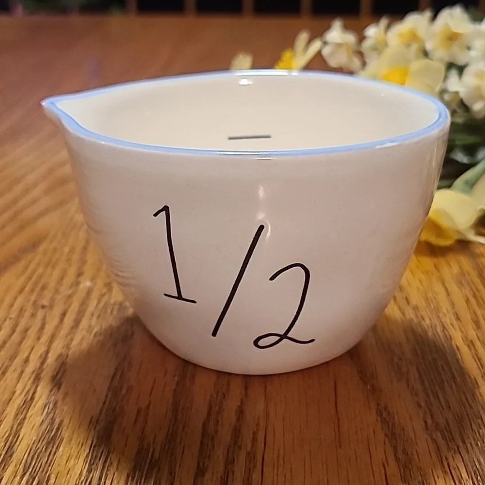 Rae Dunn Disney Princess Measuring Cups